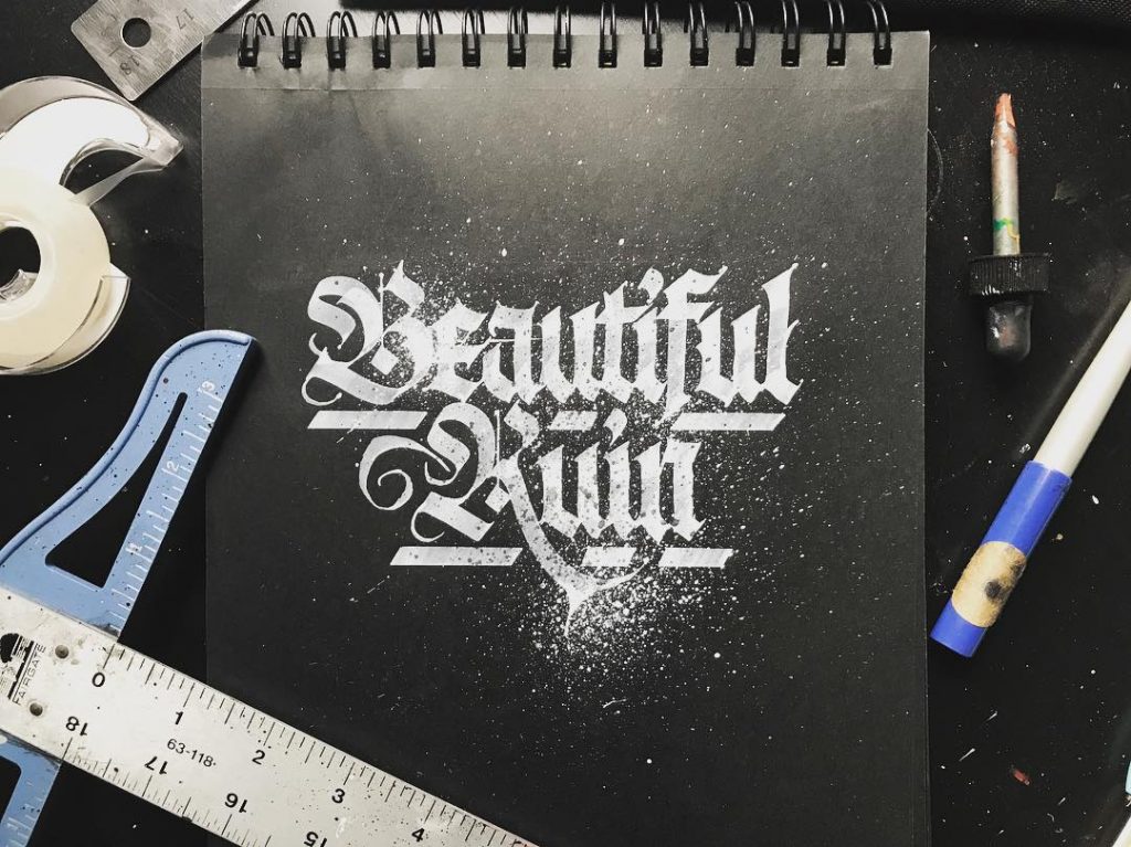 Grunge texture achieved by blowing at the Pilot Parallel's nib
